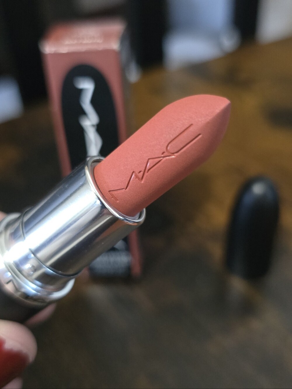 MAC MACximal Lipstick - Picture 3 of 5